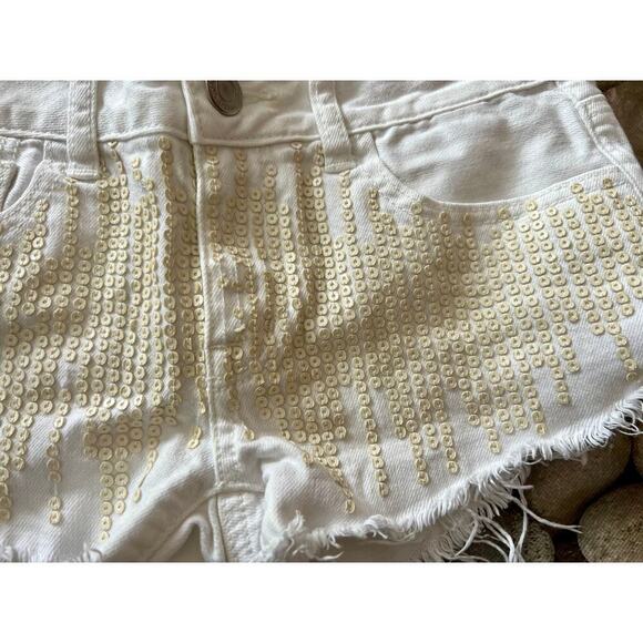 AMERICAN EAGLE SHORTS - Picture 2 of 8